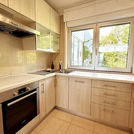 2dluxe - New Listing - Experienced Host * سبليت