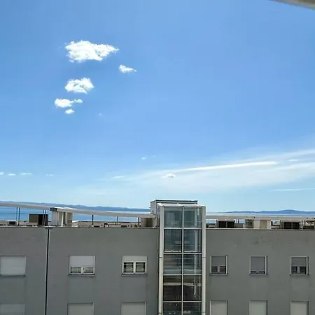 شقة 2dluxe - New Listing - Experienced Host سبليت