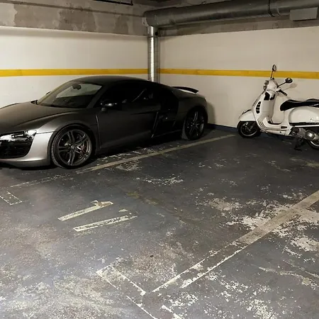 2dluxe - New Listing - Experienced Host شقة