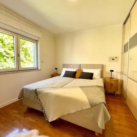 2dluxe - New Listing - Experienced Host شقة