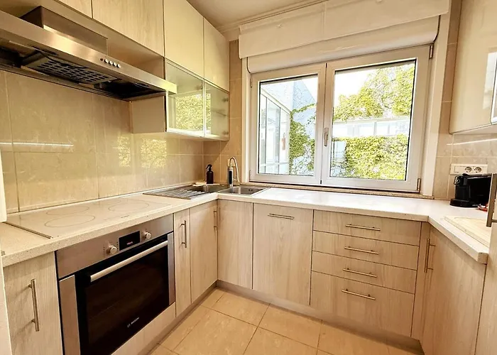 2dluxe - New Listing - Experienced Host * Split